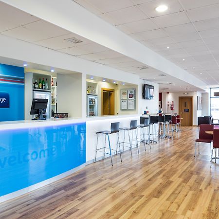 Travelodge Barcelona Fira L'Hospitalet de Llobregat Luaran gambar